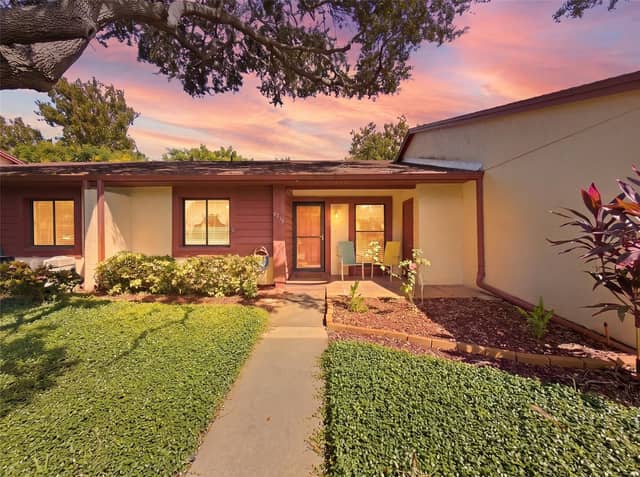 7319 GREYSTONE DR photo