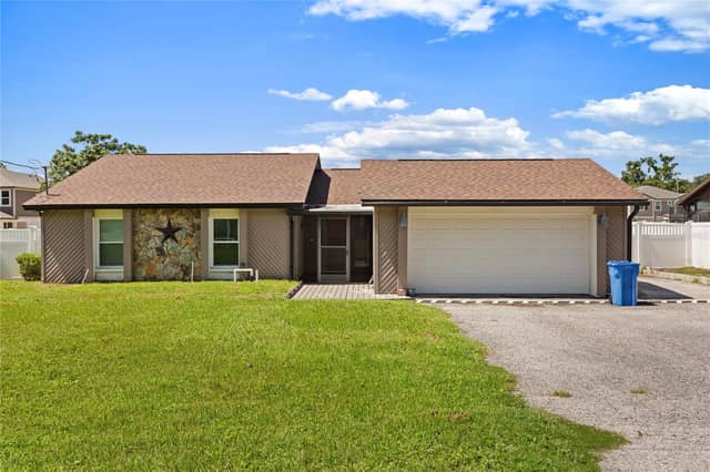 1105 LENNA AVE photo
