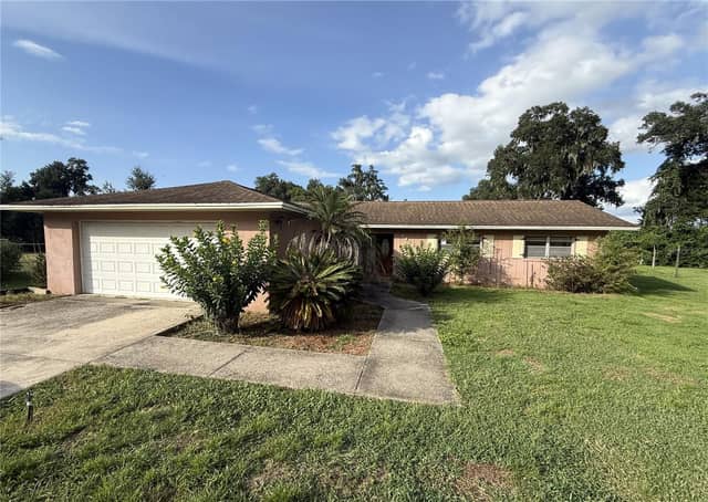 2906 OAK CREST DR photo