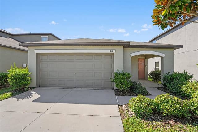 7109 KING CREEK DR photo