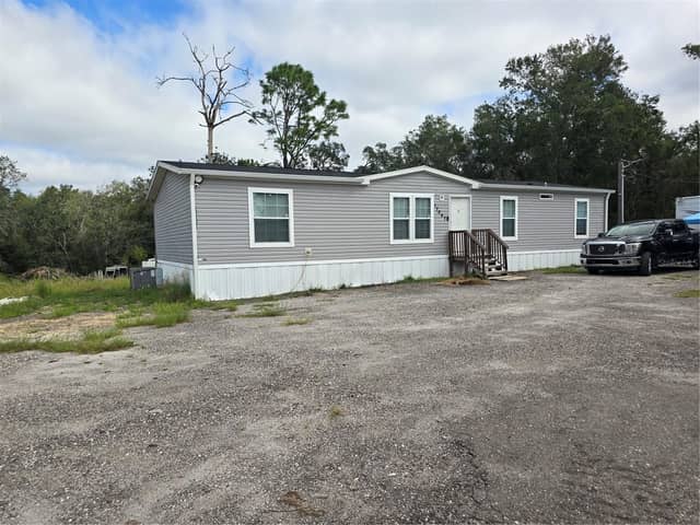17047 HELEN K DR photo