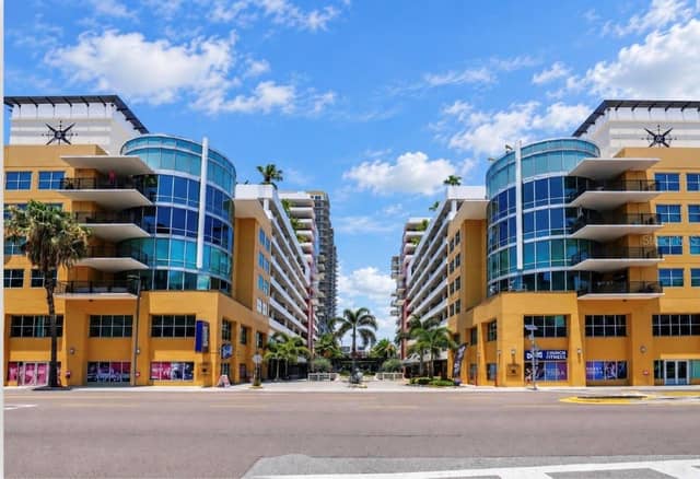 1208 E KENNEDY BLVD #518 photo