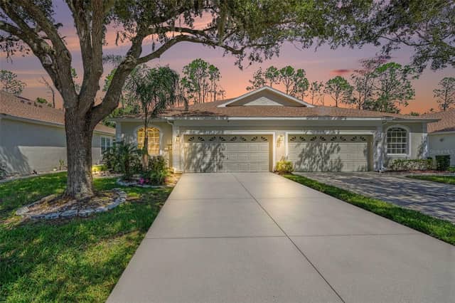 34825 DOUBLE EAGLE CT photo