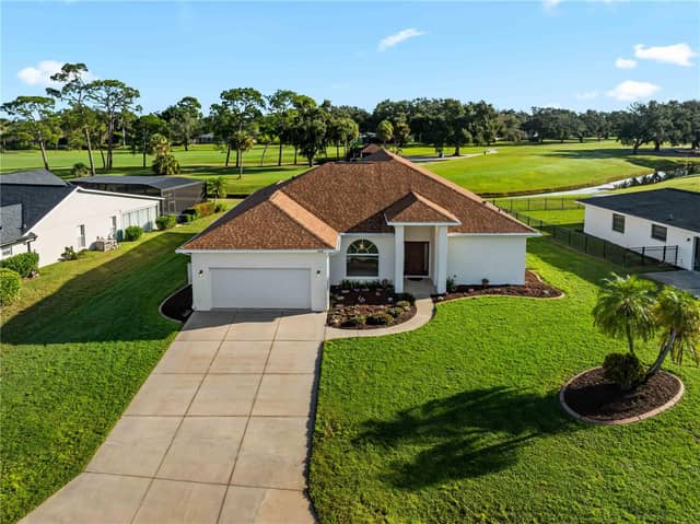 5121 PALM AIRE DR photo