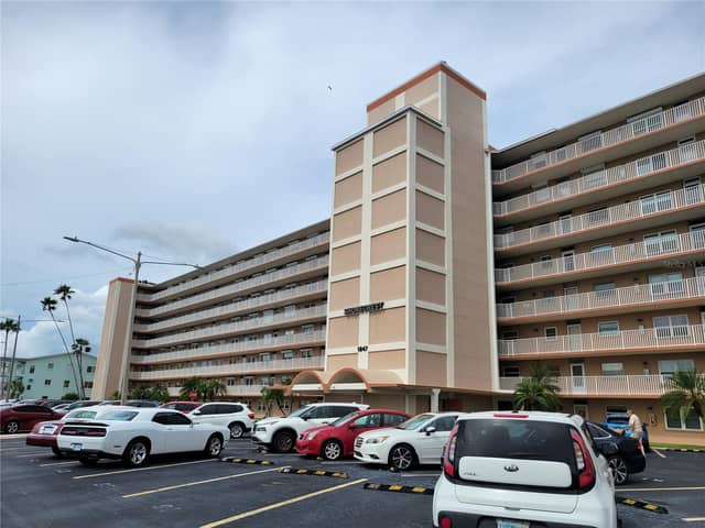 1847 SHORE DR S #204 photo