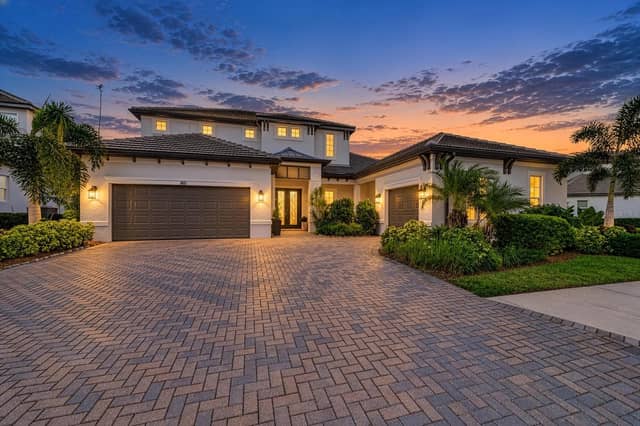 6185 LUNGO LAGO DR photo