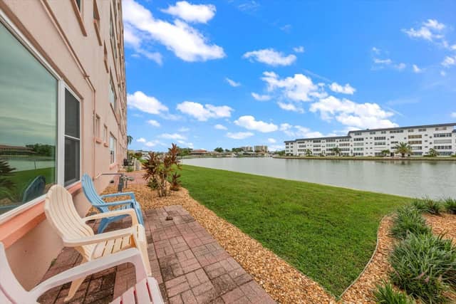 6025 SHORE BLVD S #107 photo