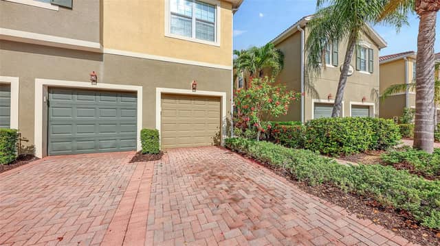 7927 MOONSTONE DR #26-102 photo
