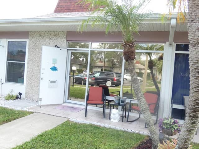 4322 TAHITIAN GARDENS CIR #B photo