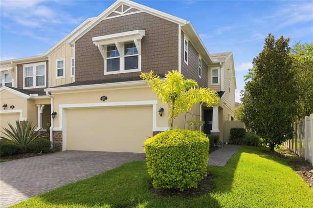 2117 LAKE WATERS PL photo