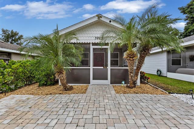 3867 ALMOND AVE photo