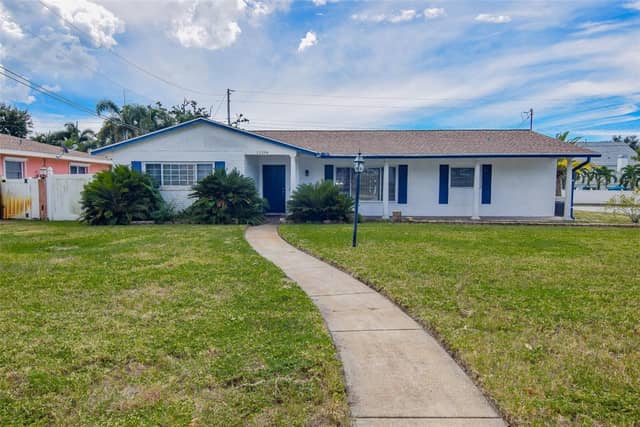 13594 MONALEE AVE photo