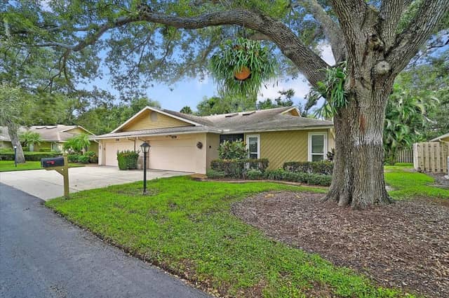 3416 WILKINSON WOODS DR #63 photo