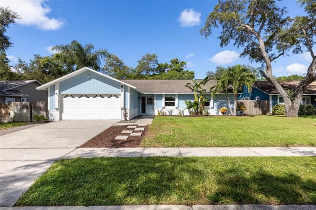 724 GLENGARY LN photo