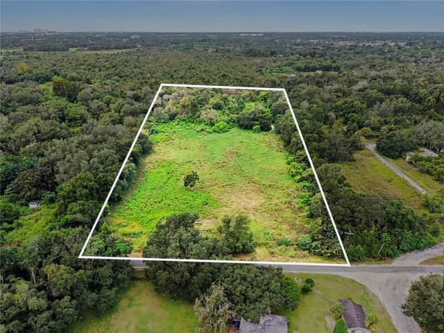 6560 STARK RD photo