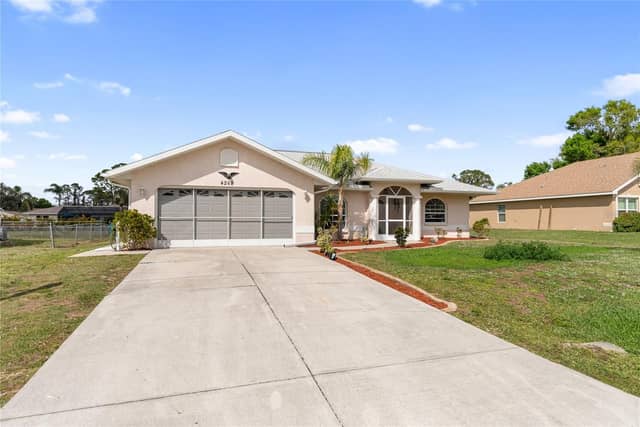 4268 MULGRAVE AVE photo
