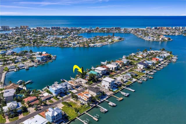 835 BAY POINT DR photo