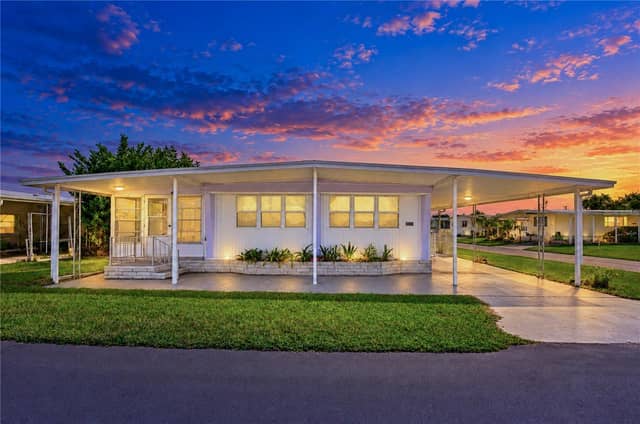 4710 WINDY LN photo