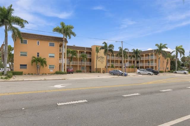 3575 GULF BLVD #105 photo