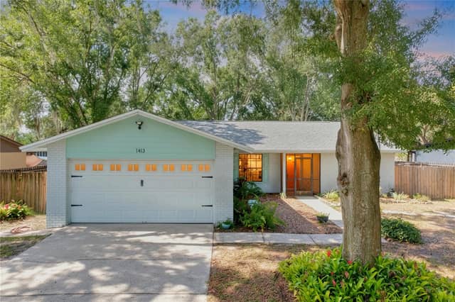 1413 WINDJAMMER LOOP photo