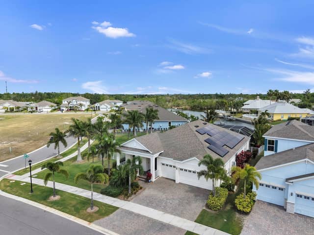 954 SIGNET DR photo