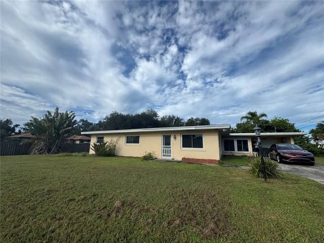 1205 SUNSET AVE photo