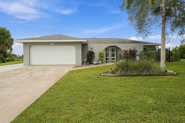 2331 SANDLEWOOD DR photo