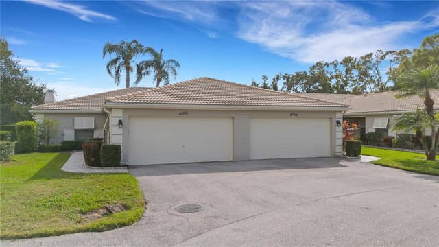 3242 RINGWOOD MDW #76 photo