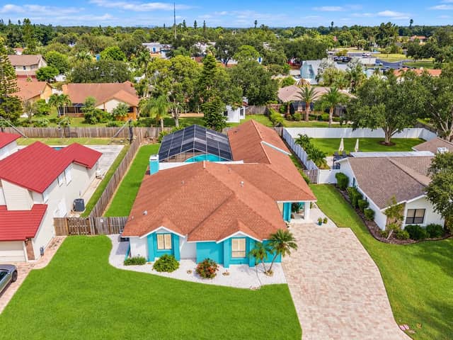 8004 NW 11TH AVE photo