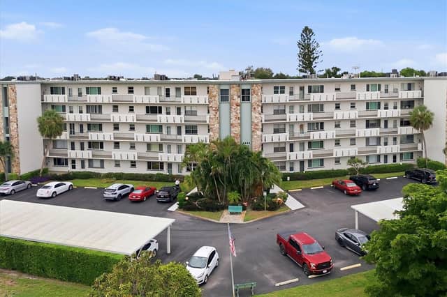 4440 IRONWOOD CIR #409D photo