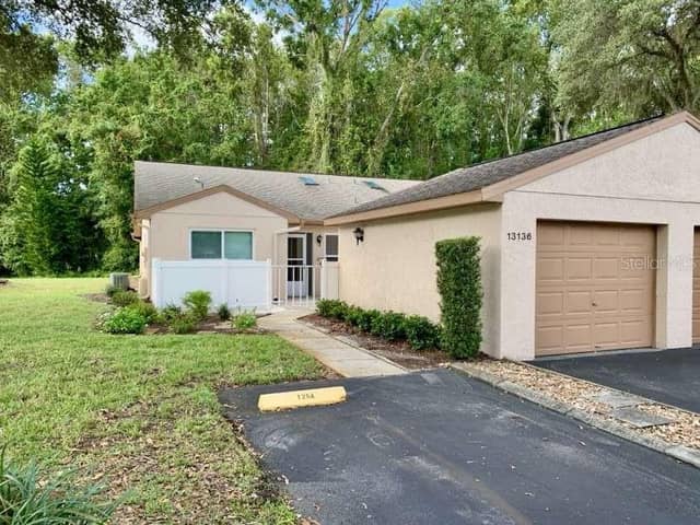 13136 CYPRESS HILL DR #125A photo