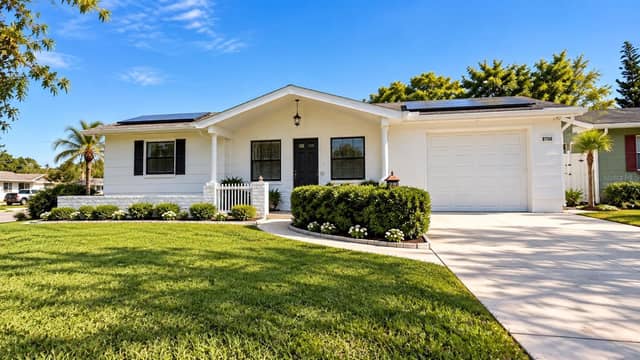 3708 HOLIDAY LAKE DR photo