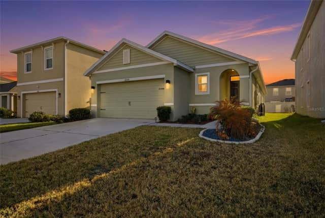 8204 PELICAN REED CIR photo