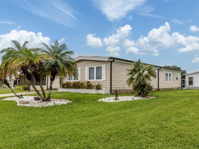 196 PALM HARBOR DR photo