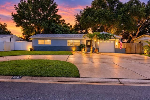 5701 6TH WAY S photo