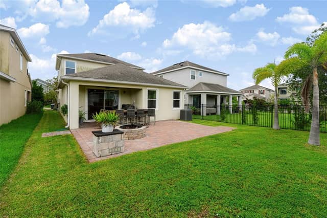 6118 VOYAGERS PL photo