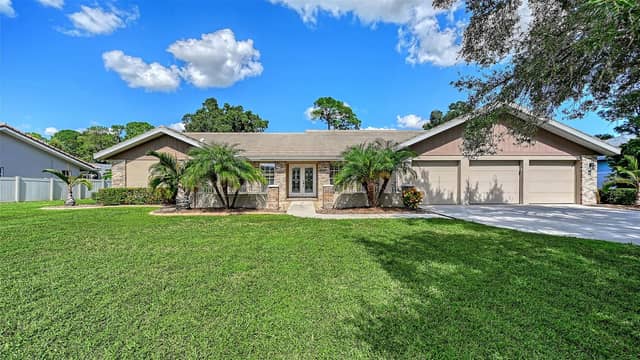 7913 BROADMOOR PINES BLVD photo