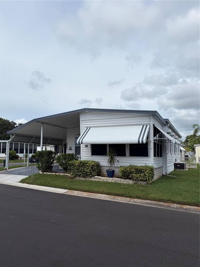 10493 PEACEFUL DR photo
