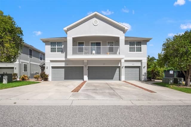 8423 BLUE ROCK DR photo
