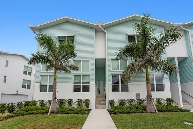 3870 POMPANO DR SE photo