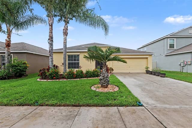 223 CASCADE BEND DR photo