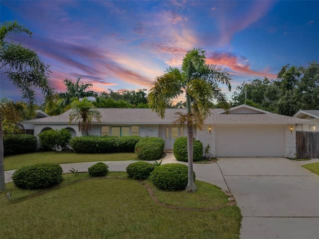 1570 HIGH BLUFF DR photo
