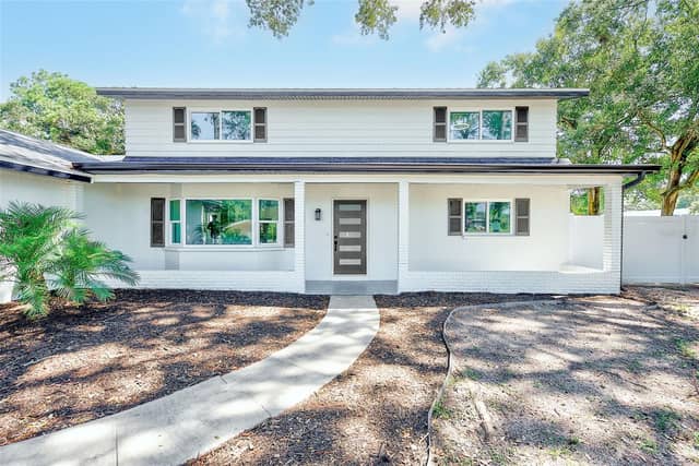 1595 OAK LN photo