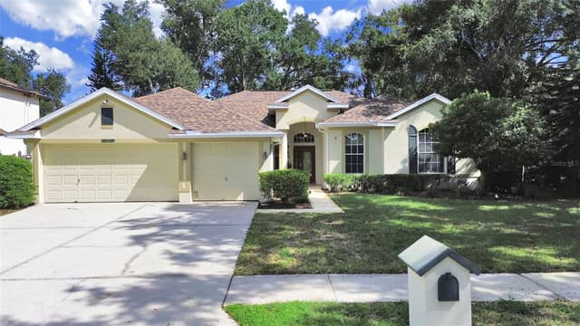 14915 DEVONSHIRE WOODS PL photo