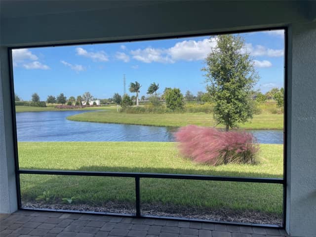 10434 SPRING TIDE WAY photo