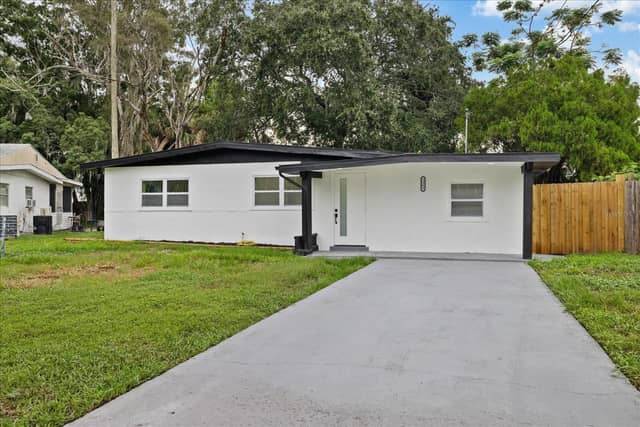 7361 ROYAL PALM DR photo