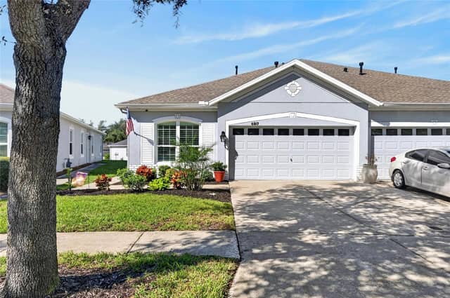 6817 SURREY OAK DR photo