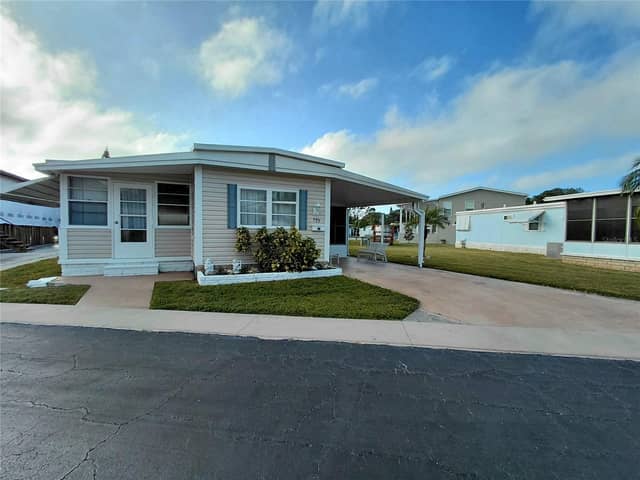 10399 67TH AVE ##135 photo
