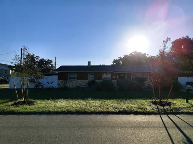 Home photo