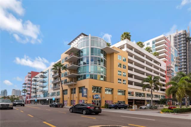 1120 E KENNEDY BLVD #419 photo